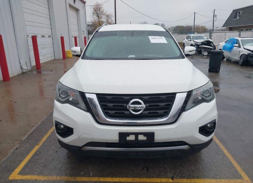 Photo 12 of 2017 Nissan Pathfinder SV (VIN 5N1DR2MN2HC677792)
