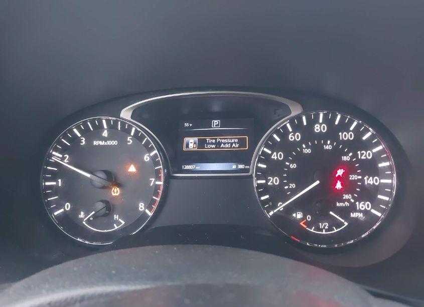 Photo 7 of 2017 Nissan Pathfinder SV (VIN 5N1DR2MN2HC677792)