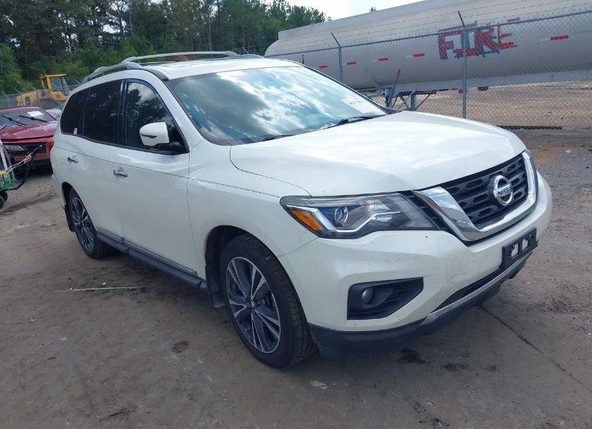 2017 Nissan Pathfinder PLATINUM (VIN 5N1DR2MN2HC687691) main photo