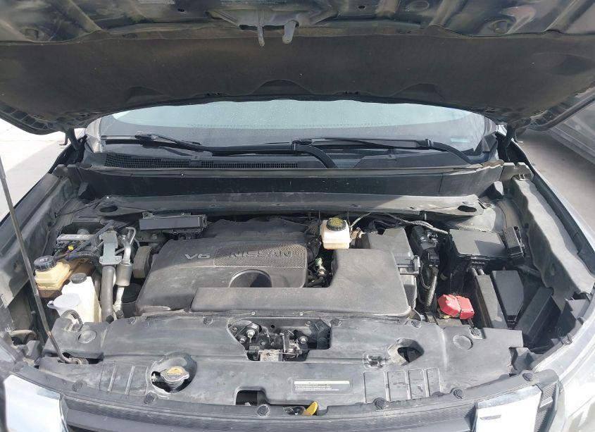 Photo 10 of 2017 Nissan Pathfinder SV (VIN 5N1DR2MN2HC911333)