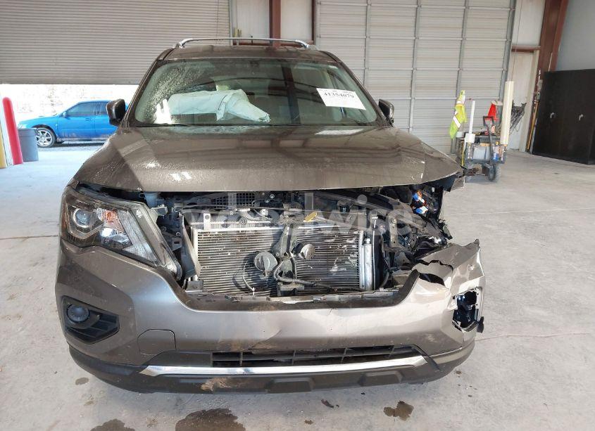 Photo 6 of 2019 Nissan Pathfinder S (VIN 5N1DR2MN2KC633766)