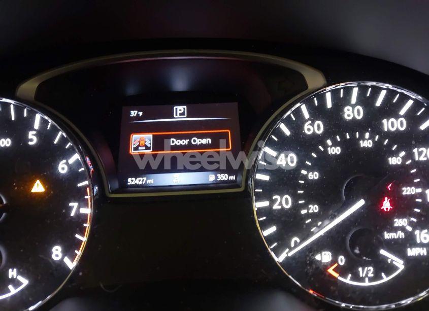 Photo 7 of 2019 Nissan Pathfinder S (VIN 5N1DR2MN2KC633766)