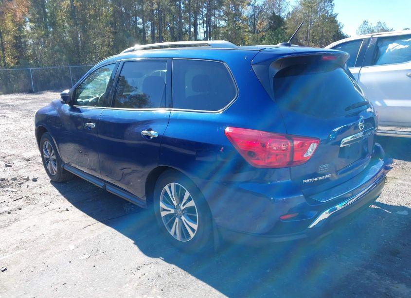 Photo 3 of 2017 Nissan Pathfinder SL (VIN 5N1DR2MN3HC613440)