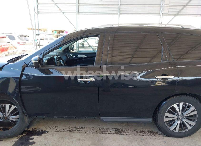 Photo 14 of 2017 Nissan Pathfinder SL (VIN 5N1DR2MN3HC619383)