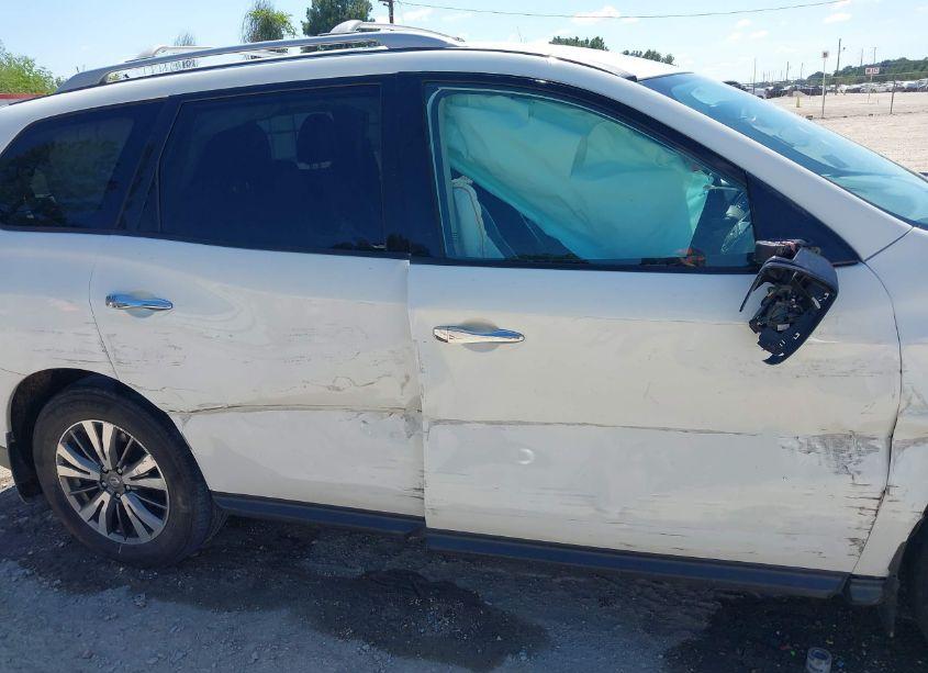 Photo 13 of 2017 Nissan Pathfinder SL (VIN 5N1DR2MN3HC623756)