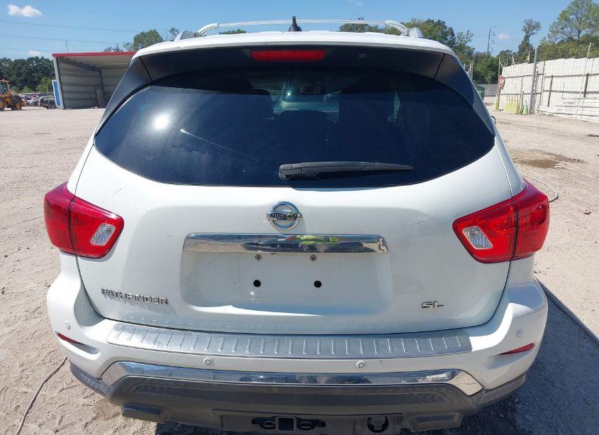 Photo 16 of 2017 Nissan Pathfinder SL (VIN 5N1DR2MN3HC623756)