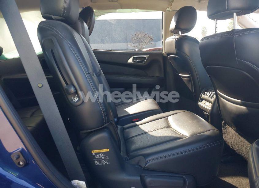 Photo 8 of 2017 Nissan Pathfinder PLATINUM (VIN 5N1DR2MN3HC629959)