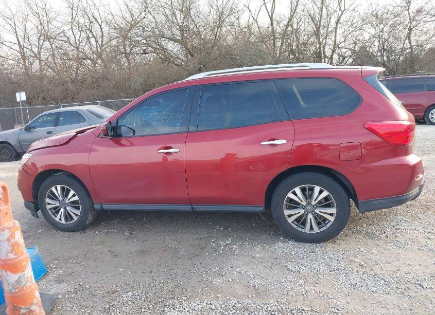 Photo 14 of 2017 Nissan Pathfinder SV (VIN 5N1DR2MN3HC635549)
