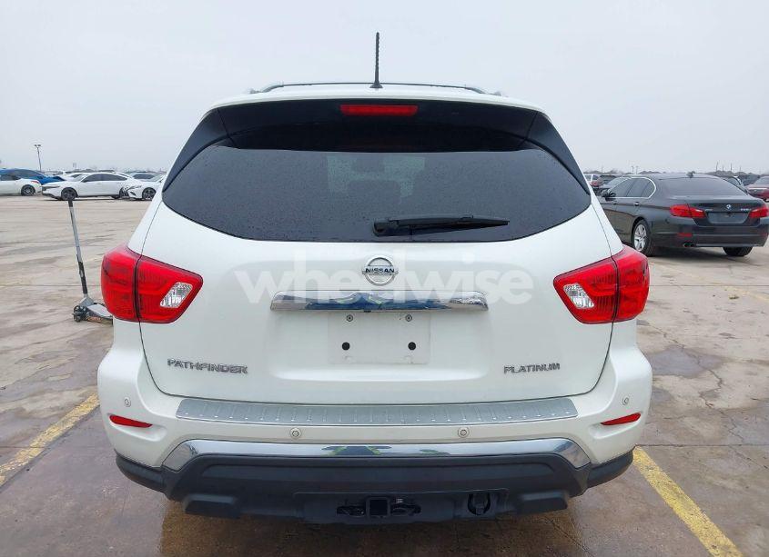Photo 16 of 2017 Nissan Pathfinder PLATINUM (VIN 5N1DR2MN3HC642131)