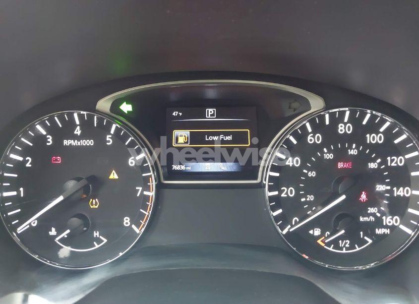 Photo 7 of 2017 Nissan Pathfinder PLATINUM (VIN 5N1DR2MN3HC642131)