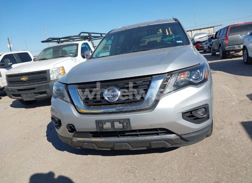 Photo 12 of 2017 Nissan Pathfinder SV (VIN 5N1DR2MN3HC648222)