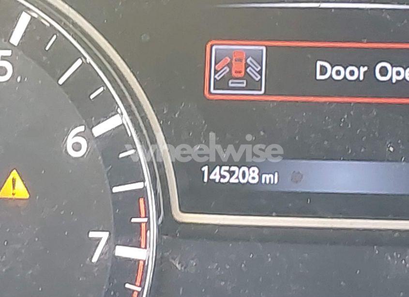 Photo 15 of 2017 Nissan Pathfinder SV (VIN 5N1DR2MN3HC648222)