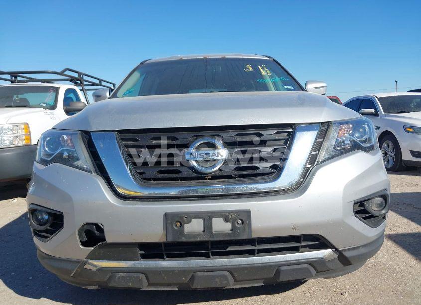 Photo 6 of 2017 Nissan Pathfinder SV (VIN 5N1DR2MN3HC648222)