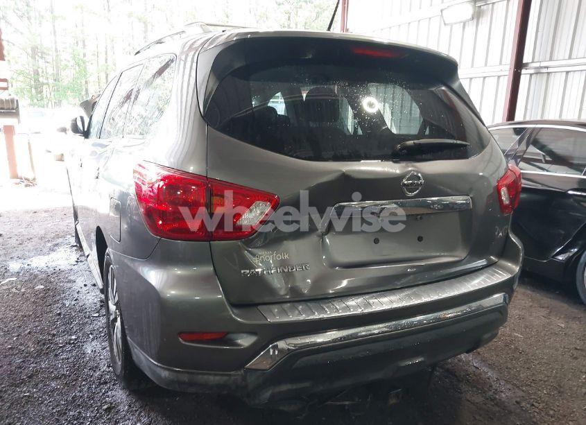 Photo 6 of 2017 Nissan Pathfinder S (VIN 5N1DR2MN3HC654070)