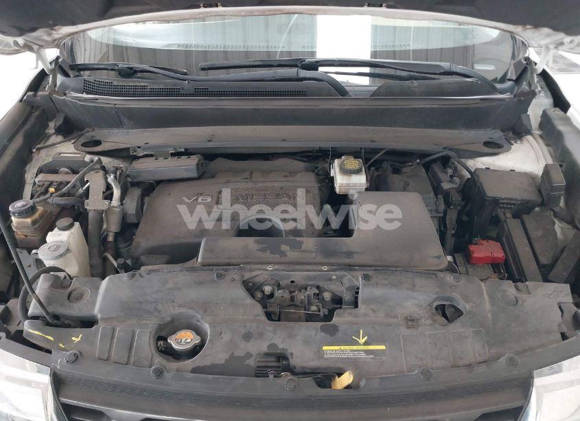 Photo 10 of 2017 Nissan Pathfinder S (VIN 5N1DR2MN3HC674075)