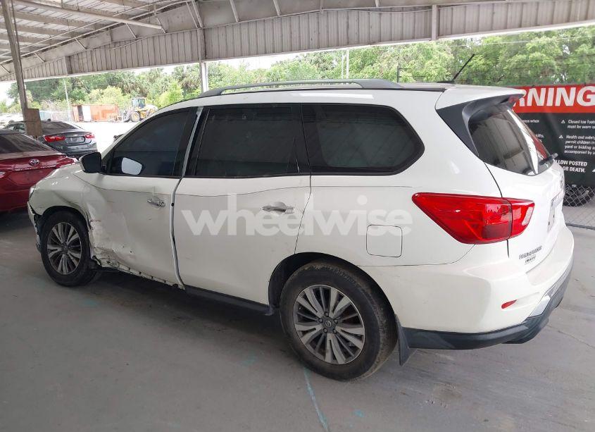 Photo 14 of 2017 Nissan Pathfinder S (VIN 5N1DR2MN3HC674075)