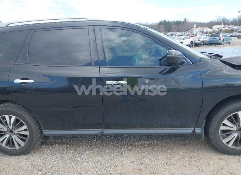 Photo 13 of 2017 Nissan Pathfinder S (VIN 5N1DR2MN3HC684752)