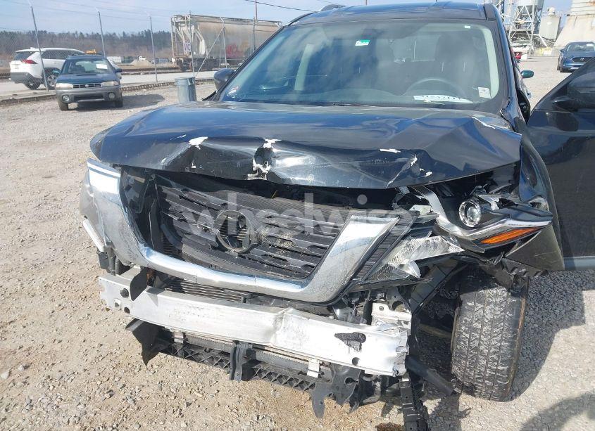 Photo 6 of 2017 Nissan Pathfinder S (VIN 5N1DR2MN3HC684752)