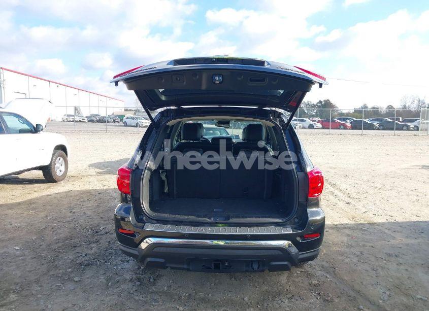 Photo 18 of 2018 Nissan Pathfinder PLATINUM (VIN 5N1DR2MN3JC655225)