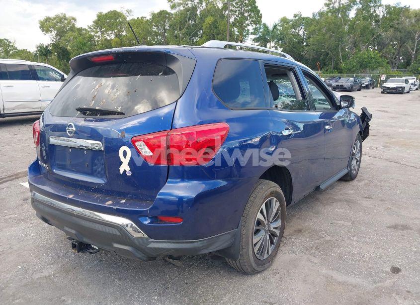 Photo 4 of 2018 Nissan Pathfinder S (VIN 5N1DR2MN3JC667181)
