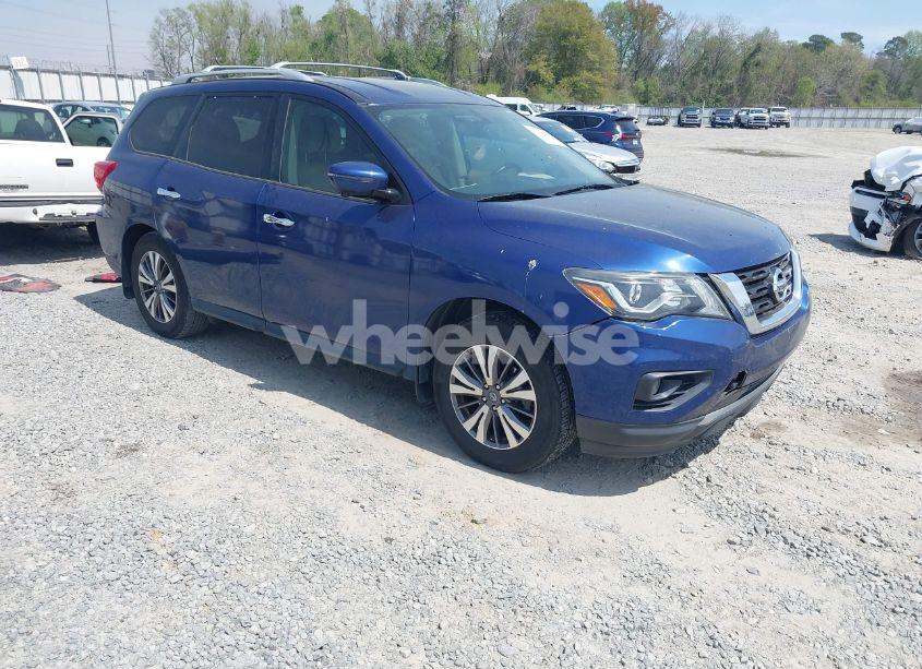 2017 Nissan Pathfinder SL (VIN 5N1DR2MN4HC603631) main photo