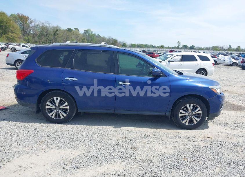 Photo 13 of 2017 Nissan Pathfinder SL (VIN 5N1DR2MN4HC603631)