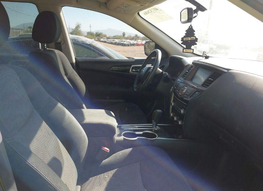 Photo 5 of 2017 Nissan Pathfinder PLATINUM/S/SL/SV (VIN 5N1DR2MN4HC615438)