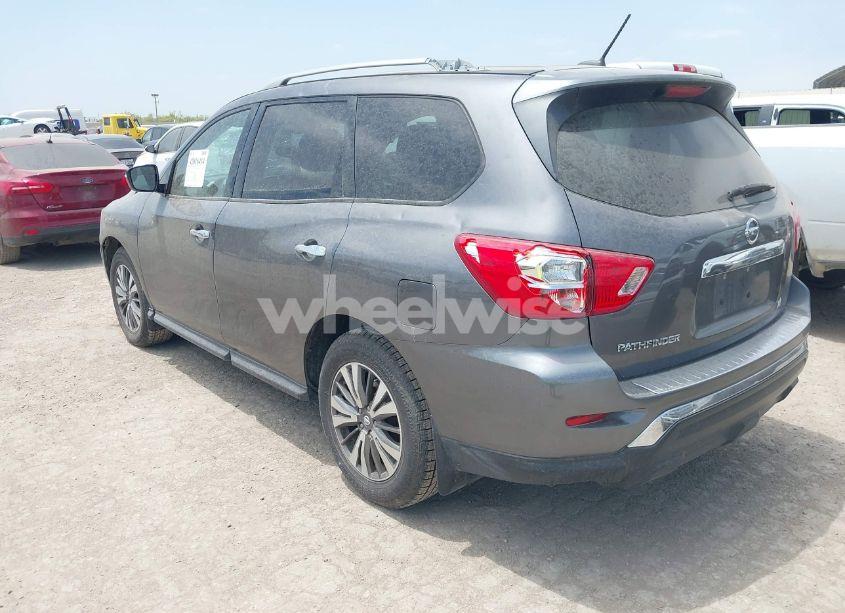 Photo 3 of 2017 Nissan Pathfinder S (VIN 5N1DR2MN4HC622941)