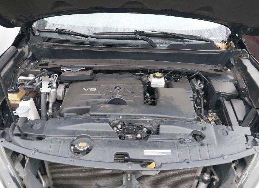 Photo 10 of 2017 Nissan Pathfinder SV (VIN 5N1DR2MN4HC910992)