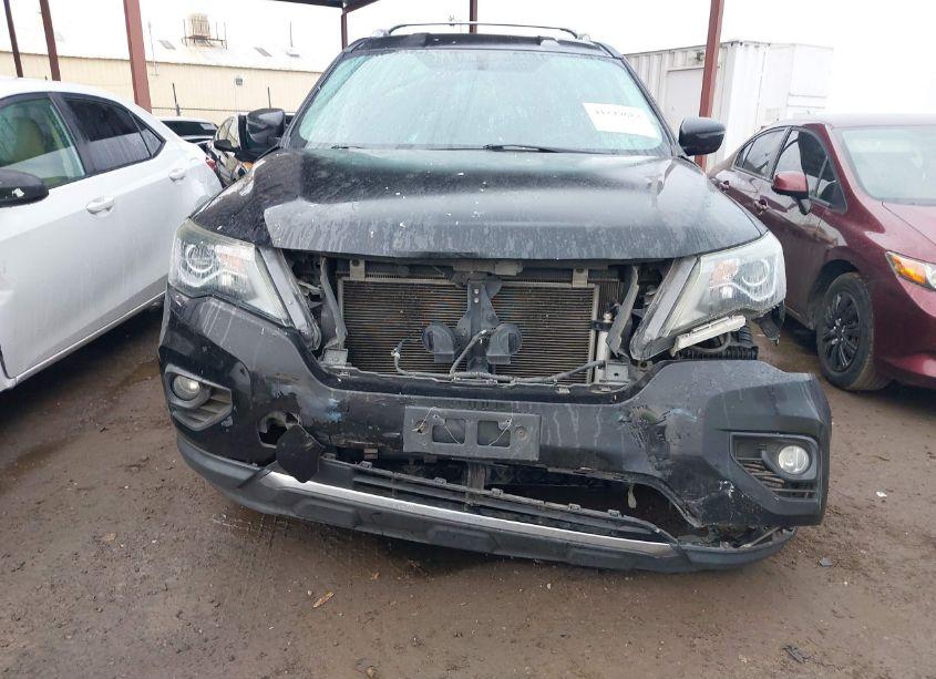 Photo 6 of 2017 Nissan Pathfinder SV (VIN 5N1DR2MN4HC910992)