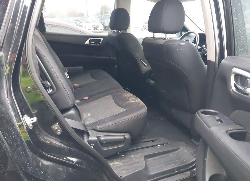 Photo 8 of 2017 Nissan Pathfinder SV (VIN 5N1DR2MN4HC910992)