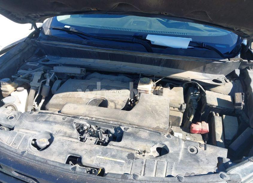 Photo 10 of 2018 Nissan Pathfinder SV (VIN 5N1DR2MN4JC603960)