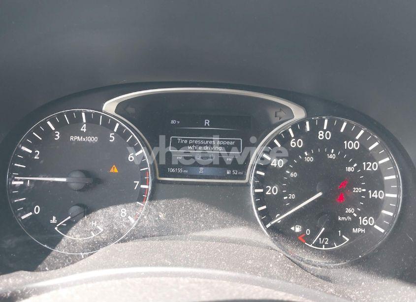 Photo 7 of 2018 Nissan Pathfinder SV (VIN 5N1DR2MN4JC649305)