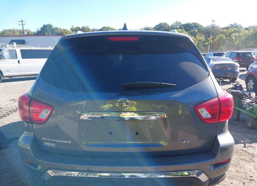 Photo 17 of 2019 Nissan Pathfinder SV (VIN 5N1DR2MN4KC595408)