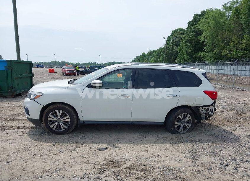 Photo 14 of 2017 Nissan Pathfinder S (VIN 5N1DR2MN5HC607915)