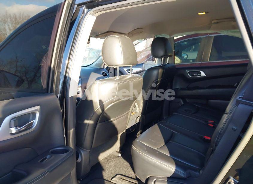 Photo 8 of 2017 Nissan Pathfinder SL (VIN 5N1DR2MN5HC629476)