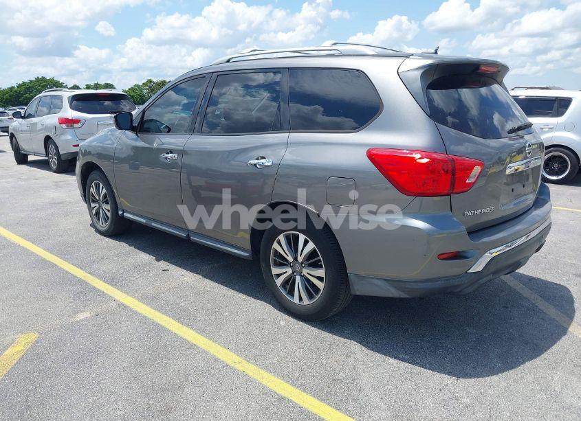 Photo 3 of 2017 Nissan Pathfinder S (VIN 5N1DR2MN5HC683585)