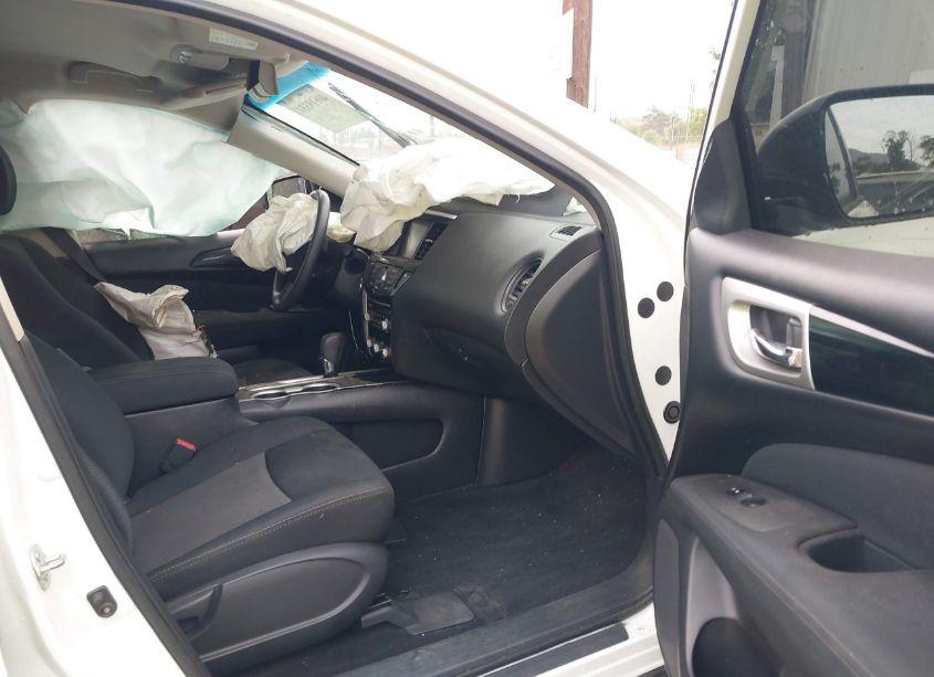 Photo 5 of 2017 Nissan Pathfinder S (VIN 5N1DR2MN5HC690665)