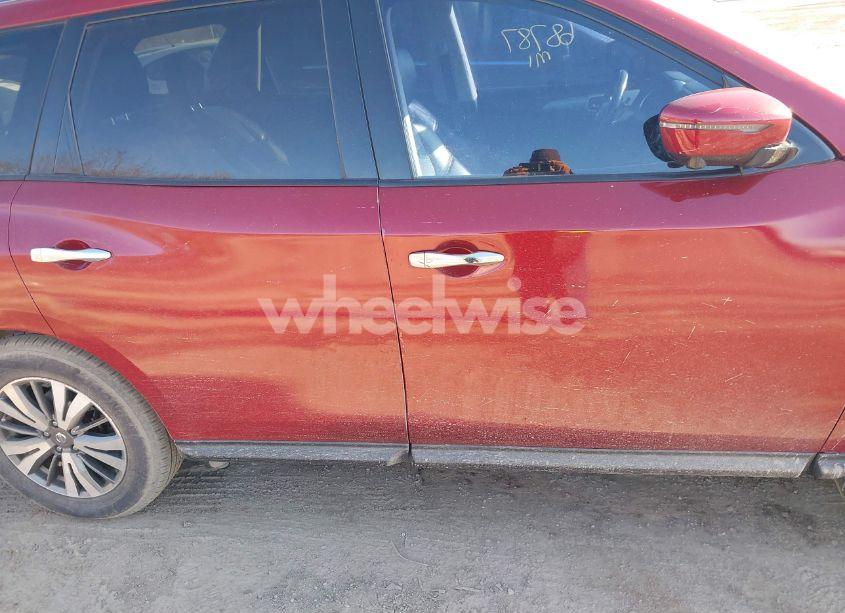 Photo 12 of 2018 Nissan Pathfinder SL (VIN 5N1DR2MN5JC611324)