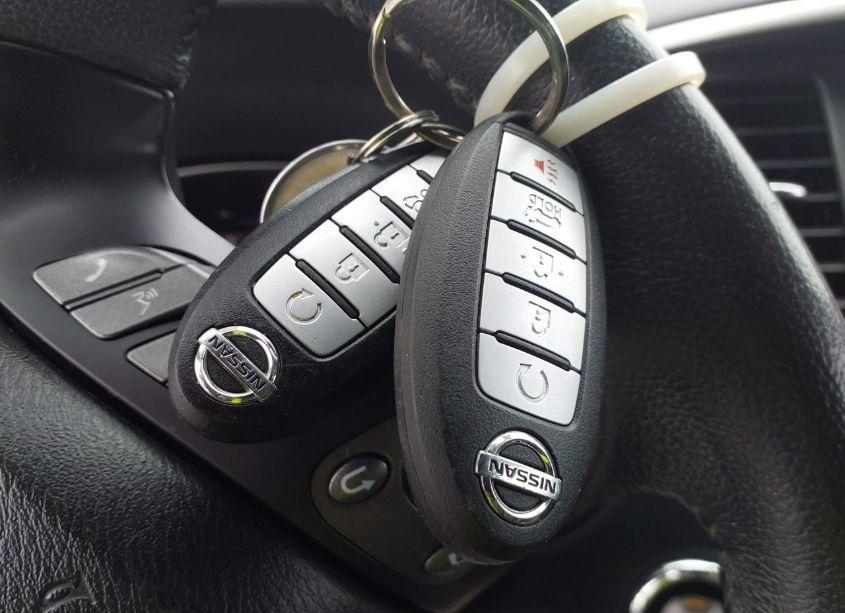 Photo 11 of 2017 Nissan Pathfinder PLATINUM (VIN 5N1DR2MN6HC604277)