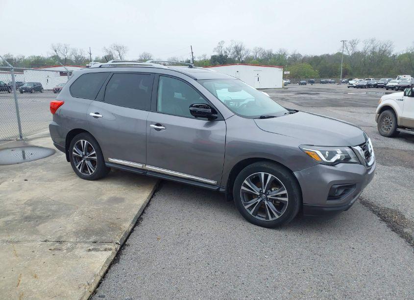 Photo 13 of 2017 Nissan Pathfinder PLATINUM (VIN 5N1DR2MN6HC604277)