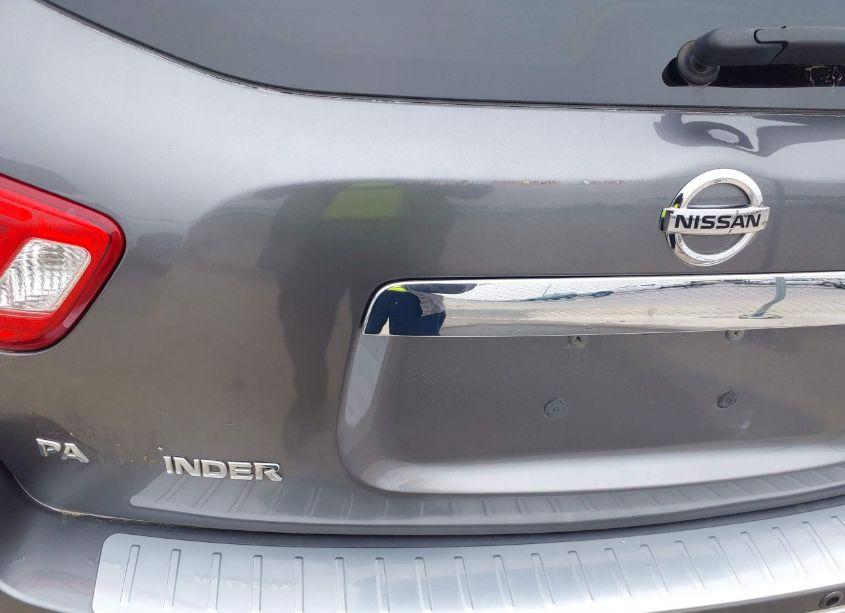 Photo 18 of 2017 Nissan Pathfinder PLATINUM (VIN 5N1DR2MN6HC604277)