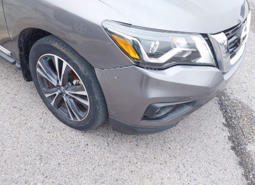 Photo 6 of 2017 Nissan Pathfinder PLATINUM (VIN 5N1DR2MN6HC604277)