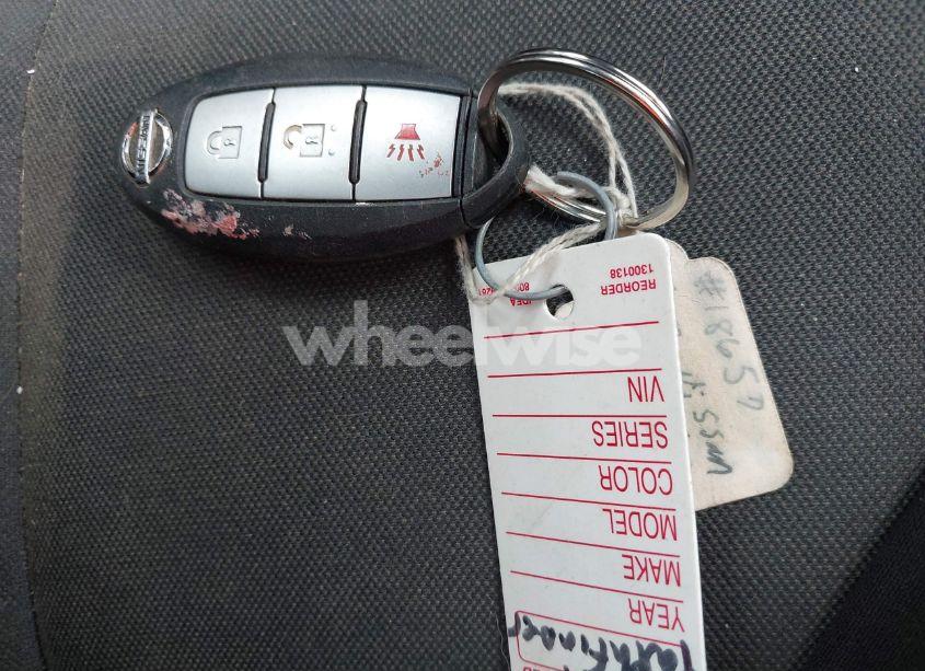 Photo 11 of 2017 Nissan Pathfinder S (VIN 5N1DR2MN6HC631270)