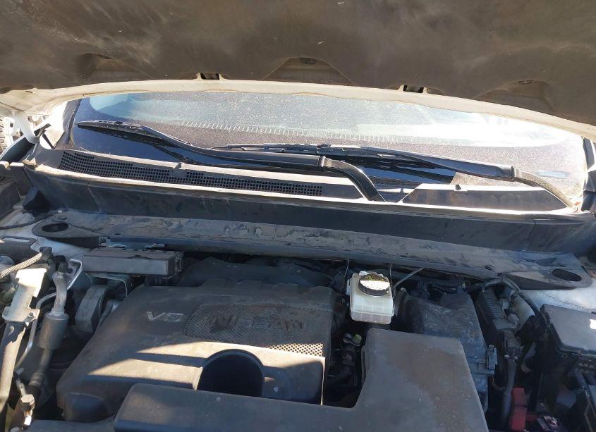 Photo 10 of 2017 Nissan Pathfinder SV (VIN 5N1DR2MN6HC681201)