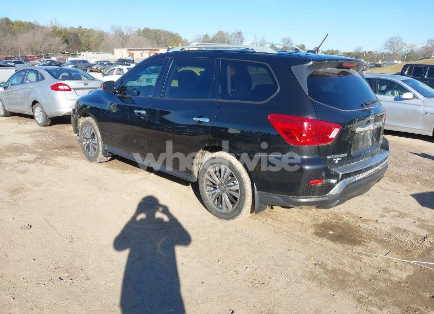 Photo 3 of 2017 Nissan Pathfinder SV (VIN 5N1DR2MN6HC901405)