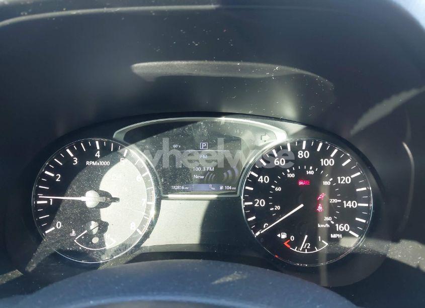 Photo 7 of 2017 Nissan Pathfinder SV (VIN 5N1DR2MN6HC901405)