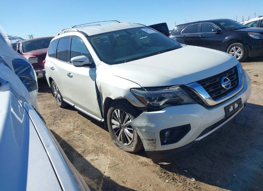 2018 Nissan Pathfinder SV (VIN 5N1DR2MN6JC662282) main photo