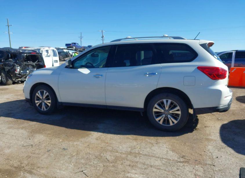 Photo 14 of 2018 Nissan Pathfinder SV (VIN 5N1DR2MN6JC662282)