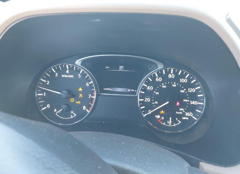 Photo 7 of 2018 Nissan Pathfinder SV (VIN 5N1DR2MN6JC662282)